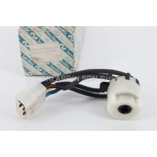 Daihatsu Truck V22 / V26 80-85 Ignition Cable Switch (84450-87301)